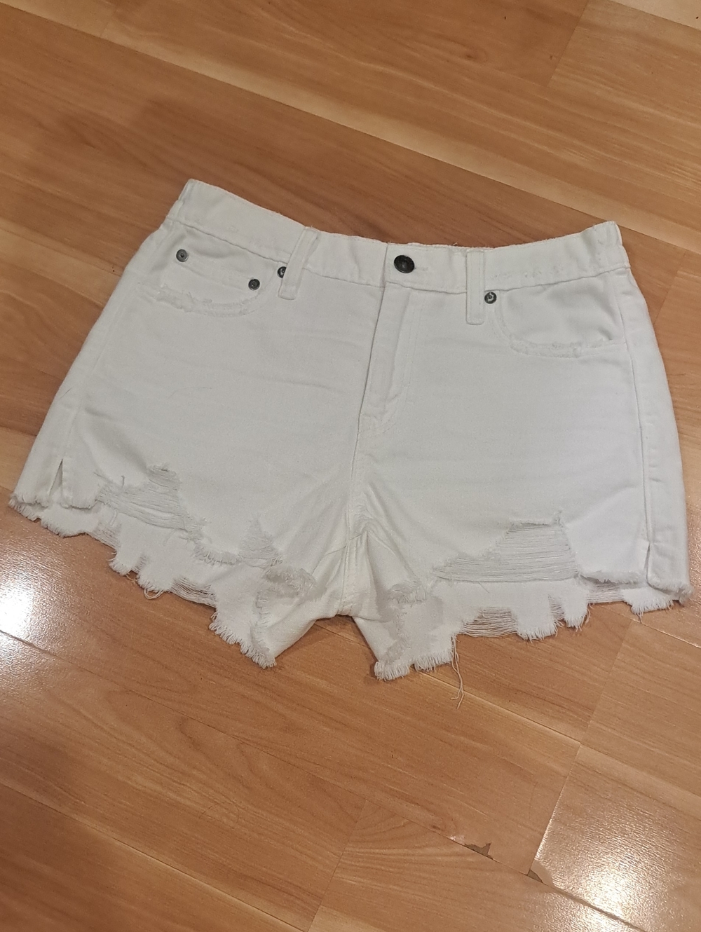 aerie White Distressed Frayed-Hem Denim Shorts